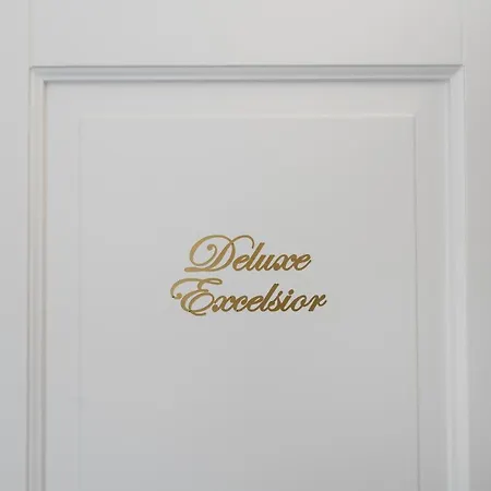 Deluxe 4*