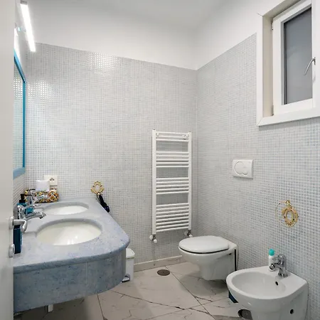 Bed and breakfast Deluxe 4*